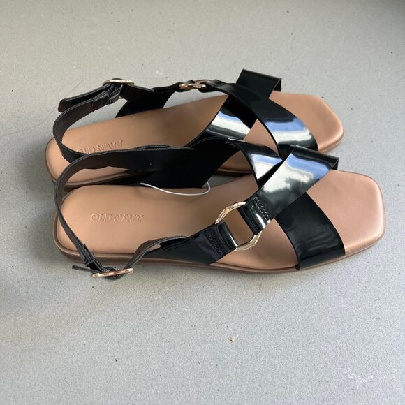 NWT Old Navy Women Size 7 Faux Leather Black Jack Cross-Strap Buckled Sandals - Picture 7 of 8